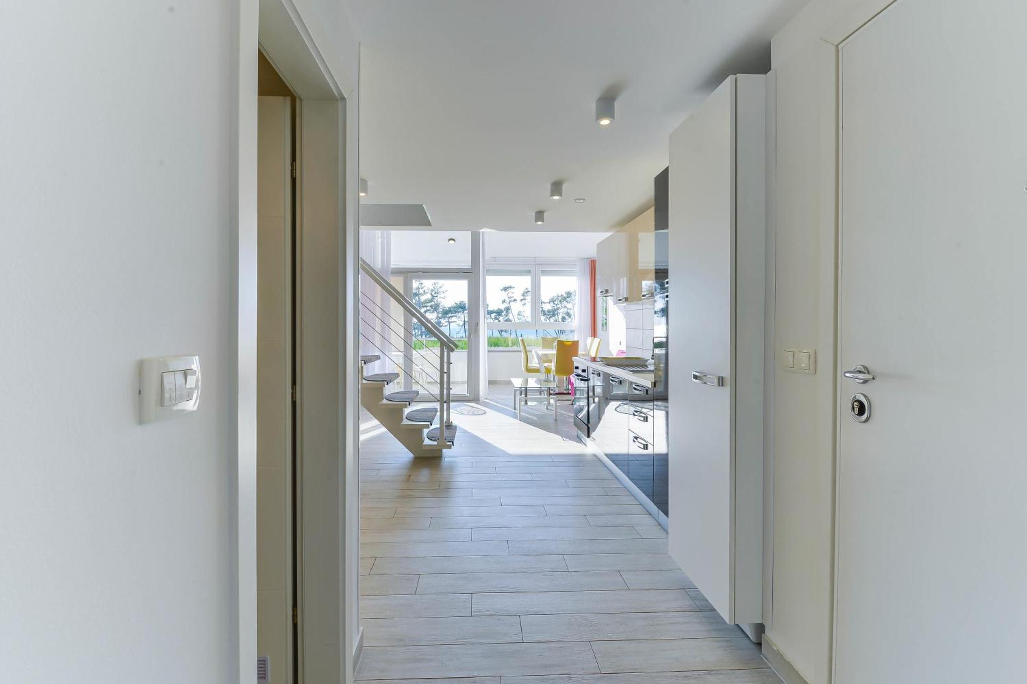 Apartments Laura 1 Привлака Екстериор снимка